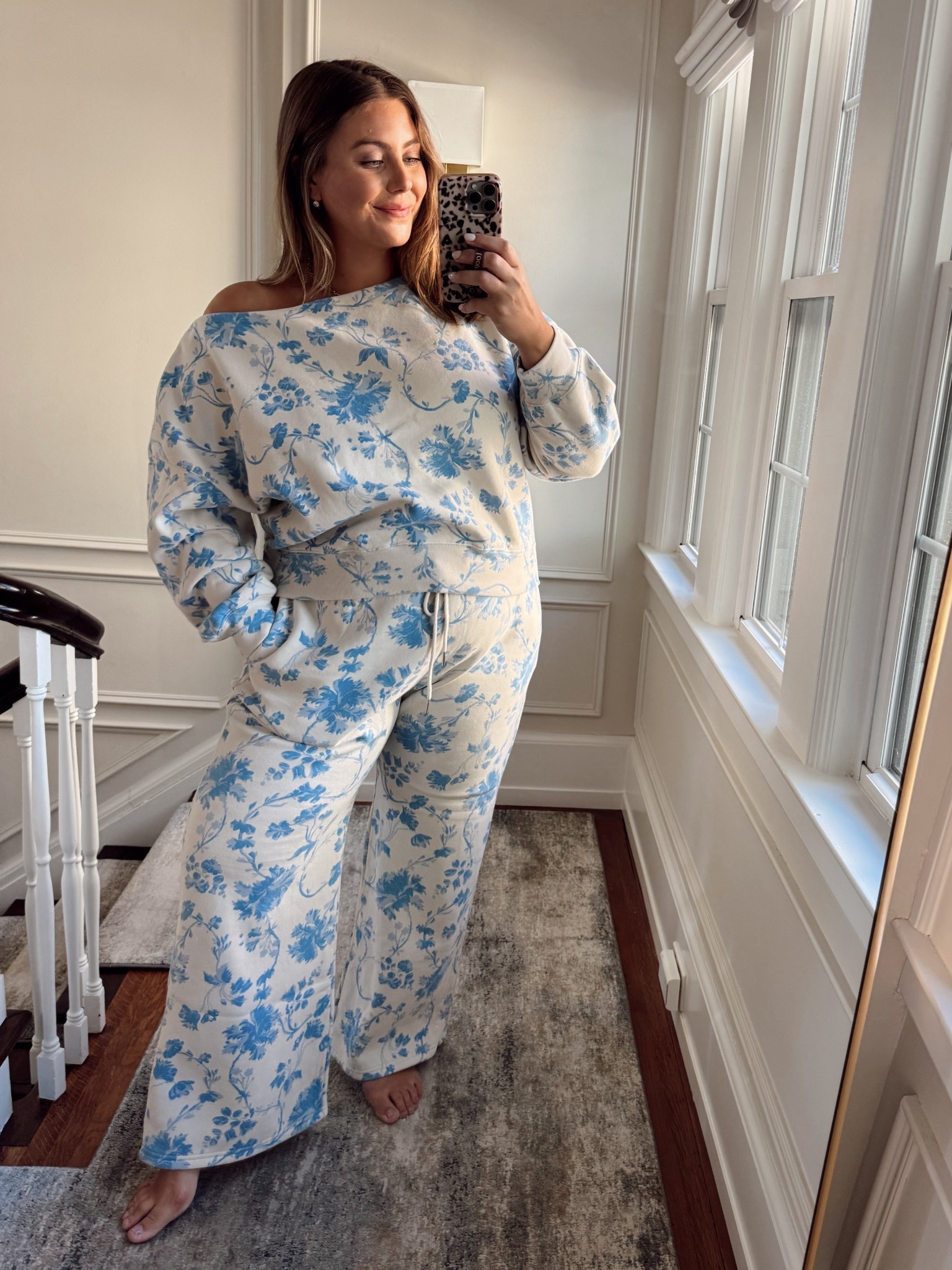 Abercrombie matching set - fall outfit - wearing size XXL in both top & bottoms. 

#LTKStyleTip #LTKPlusSize #LTKSeasonal