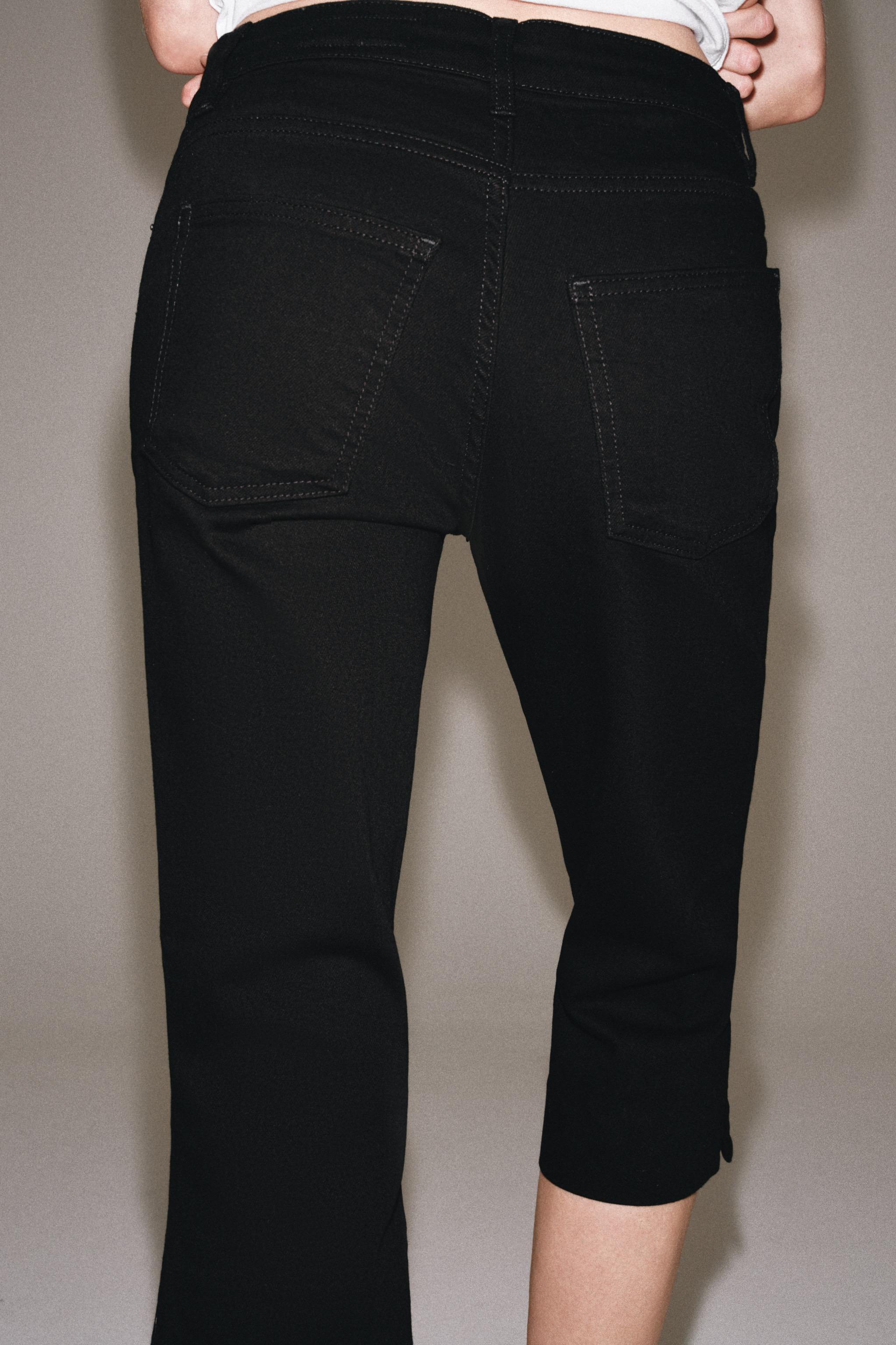 MID-RISE - STRAIGHT LEG - CAPRI LENGTHZARA WOMAN COLLECTIONMid-rise capri jeans with belt loops. ... | Zara US