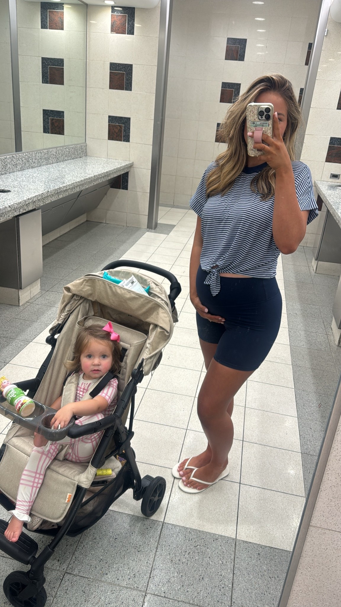 Sharing our travel day ootd again 🤍✈️

#LTKTravel #LTKBump #LTKStyleTip