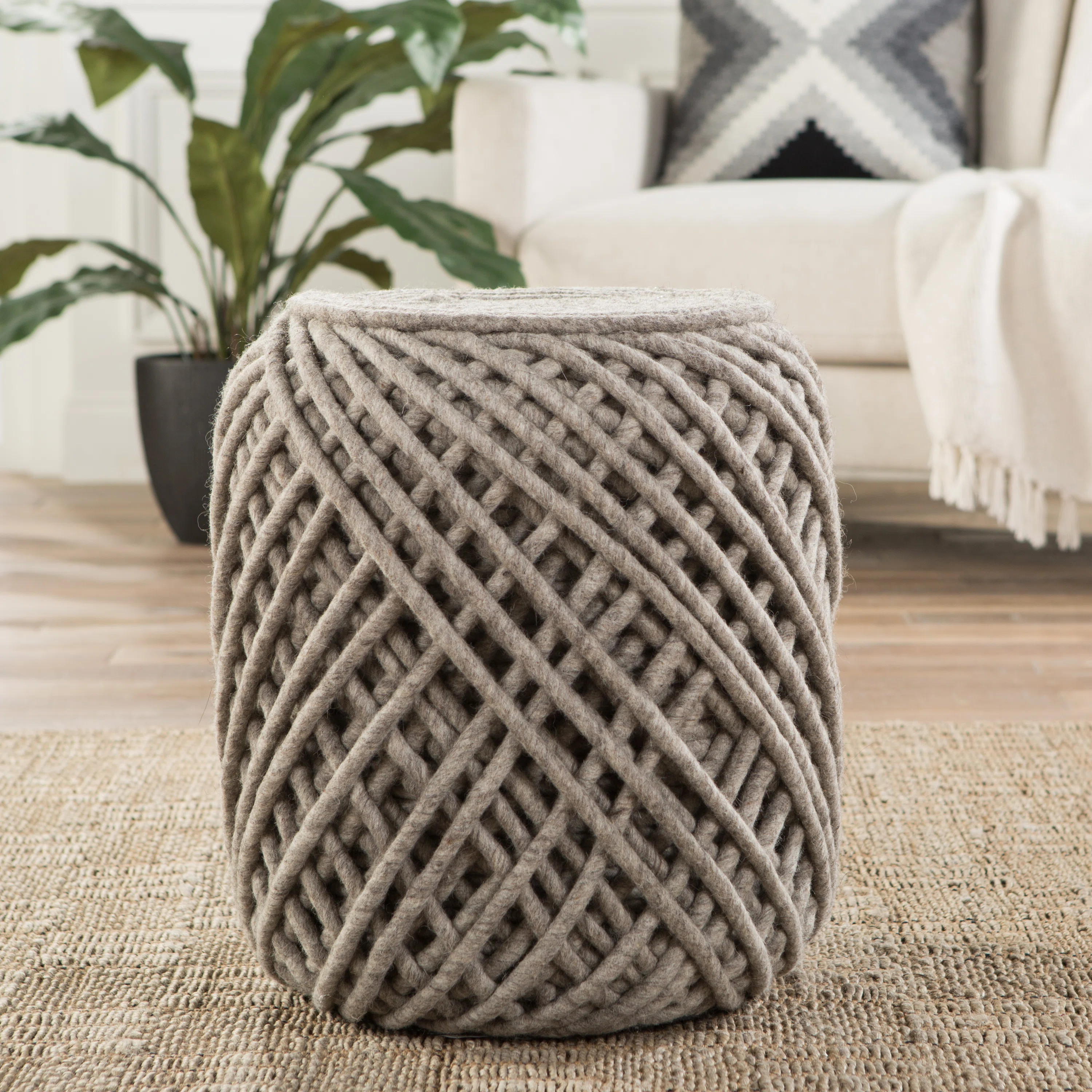 Sand & Stable™ Aubree 16" Wide Round Pouf Ottoman & Reviews | Wayfair | Wayfair North America