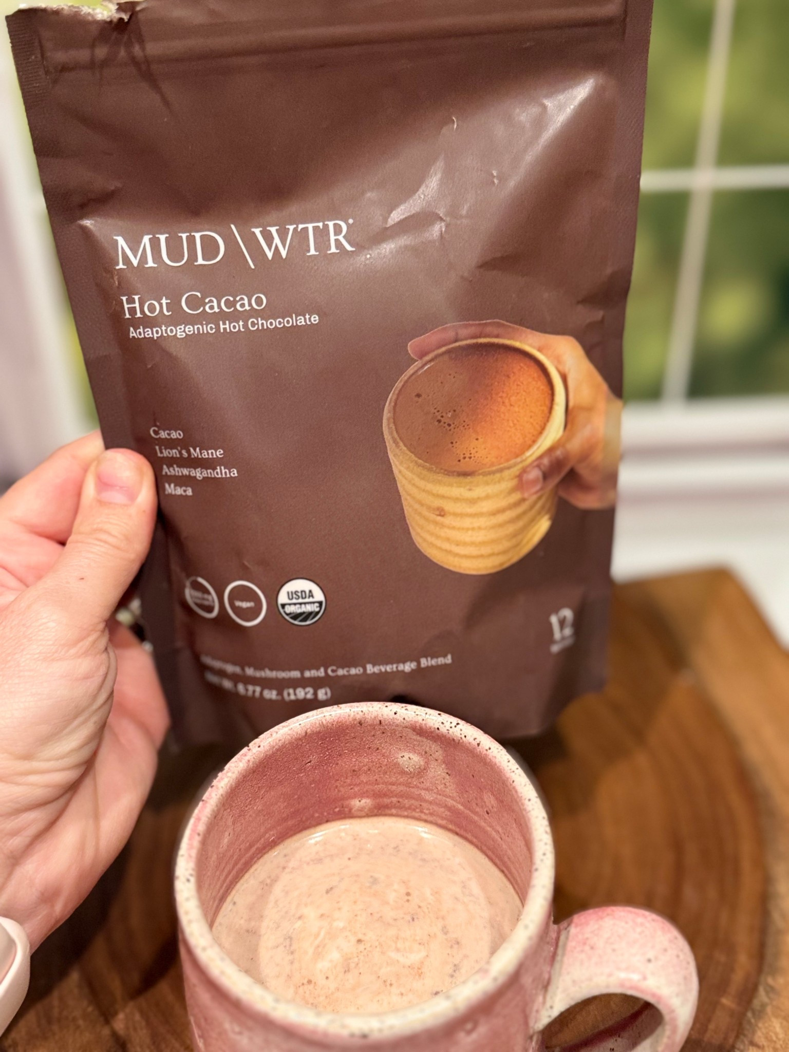 I’ve started drinking MUD\WTR’s new Hot Chocolate and I love it. It’s not the sugary hot chocolate I’m used to. It’s been upgraded with mushrooms, adaptogens, and low-glycemic sweetness!!!! 