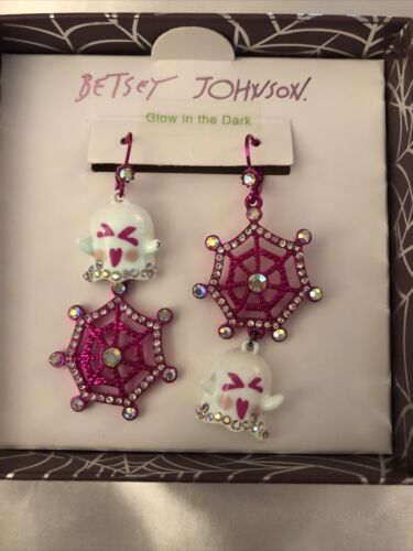 Betsey Johnson Fuchsia Tone Girl Ghost & Spider Web Mismatch Drop Earrings NIB 889295509678 | eBa... | eBay US