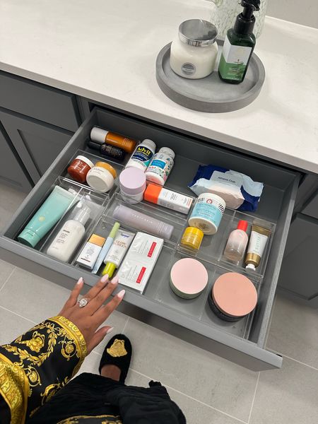 These drawer organizers are perfect for all your beauty products! 

#LTKFind #LTKhome #LTKbeauty