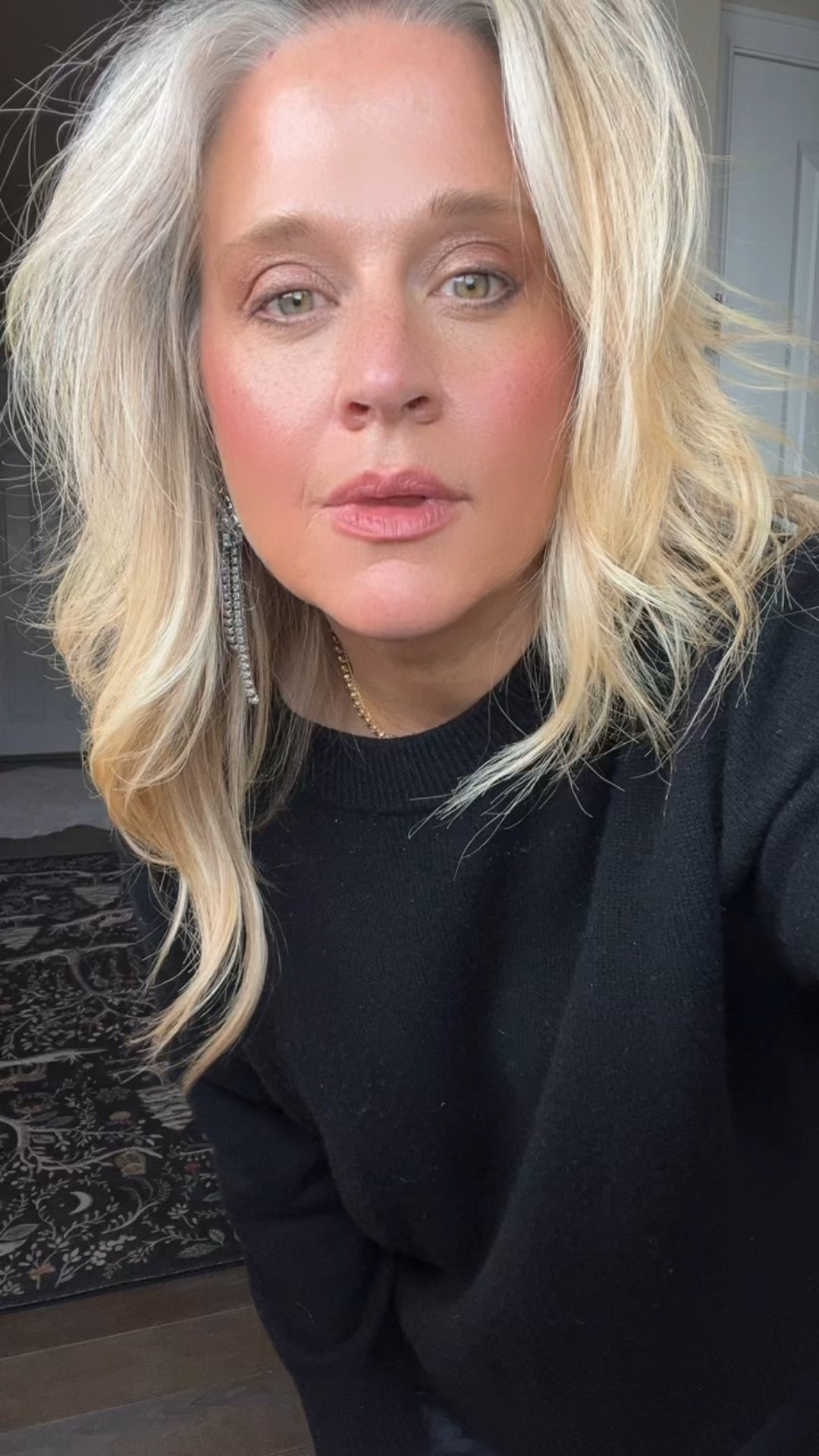 I used to panic about what to wear to holiday dinners…
because nothing ever felt comfortable and put-together.

But midlife changed how I dress.
I don’t do scratchy. I don’t do tight.
I don’t do outfits that make me want to leave early.

Now I keep it simple + cozy — and honestly?
I’ve never felt more confident.

These four looks are soft, breathable, belly-friendly
and still look polished for hosting, arriving late,
or walking into a room where everyone wants a photo.

✨ Comfort is not giving up — it’s leveling up.

Save this for holiday dinners, hosting nights, and “I need something easy” moments. 🤍

⬇️Sizing information:

1. Medium cardigan (size up if in between sizes.)
2. Silk skirt medium (size up if in between sizes.)
3. Silk pants large (size up if in between sizes.)
4. Cashmere  seater medium (size down if in between sizes.)
4. Open cardigan size large size up if you're in between sizes number five wide leg jeans wearing 30 size down one full size.

holiday outfits for women over 40, Thanksgiving outfit ideas, Christmas outfit inspo, holiday party outfits, Christmas dinner outfit, casual holiday looks, elegant holiday style, family Christmas outfits, what to wear for the 

Follow my LTK @Over40andmidlife on the @shop.LTK app to view this post and get my exclusive app-only content!

#liketkit #LTKHoliday #LTKMidsize #LTKOver40
@shop.ltk
https://liketk.it/5F3dL