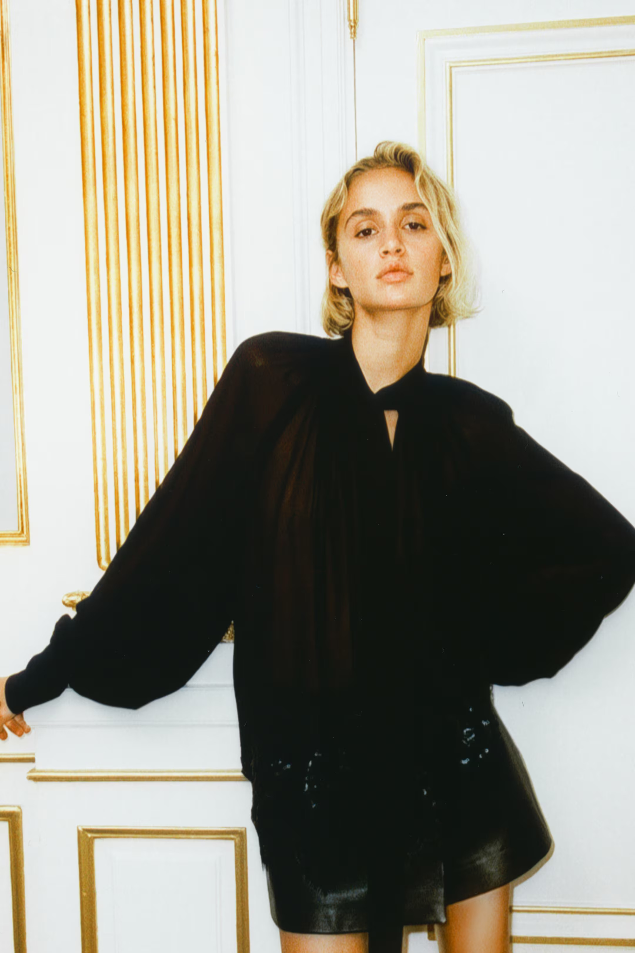 Sequined Tie-Neck Chiffon Blouse - Black - Ladies | H&M US | H&M (US + CA)