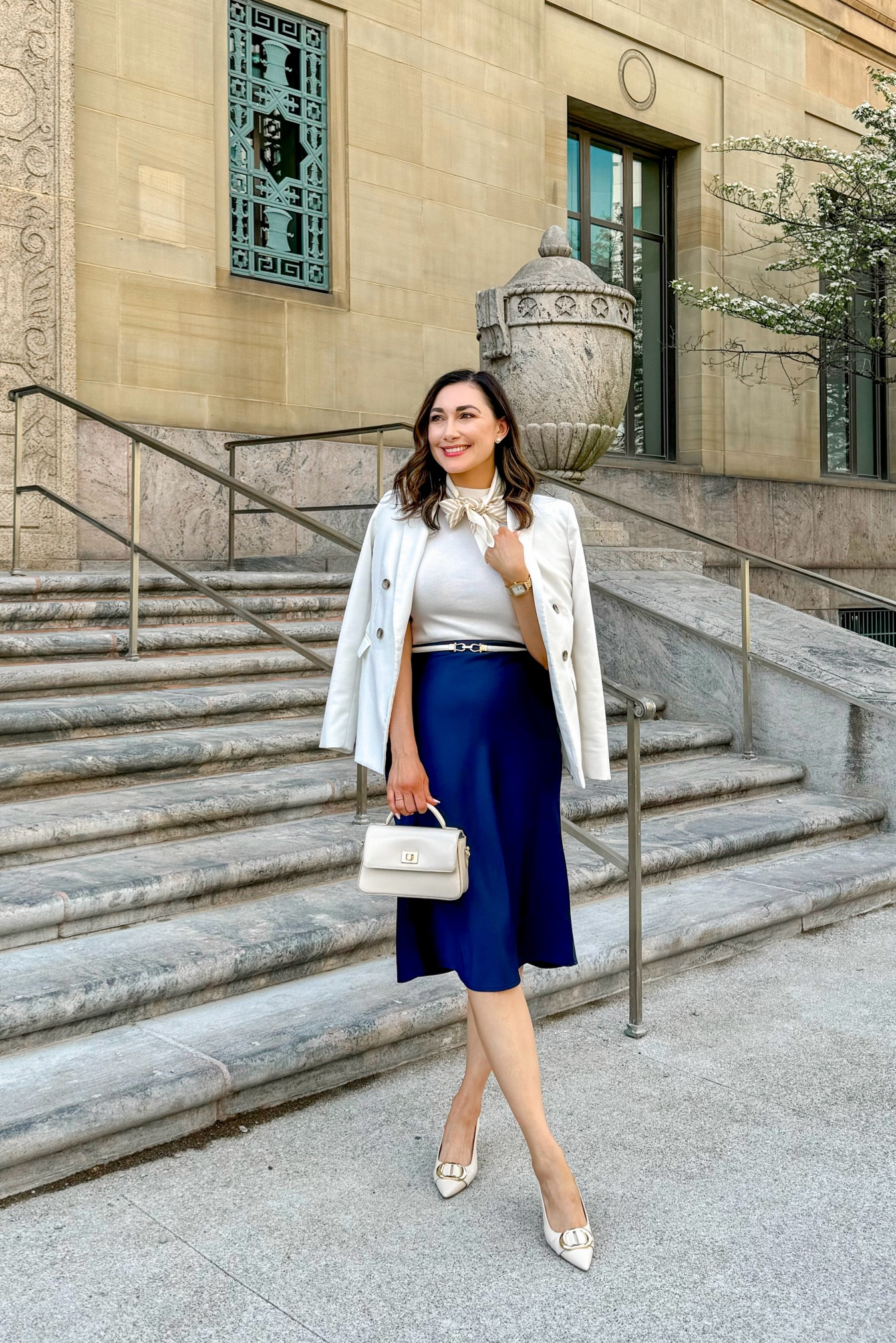 Classy spring outfit 💙🤍

White blazer (linked similar)
White mock neck sleeveless sweater size small, TTS
Navy slip skirt size xs, can size down if between sizes 
Ivory pointed toe sling backs size 7, slightly big 

Work wear 
Classy outfit 
Work outfit 

#LTKsalealert #LTKshoecrush #LTKworkwear