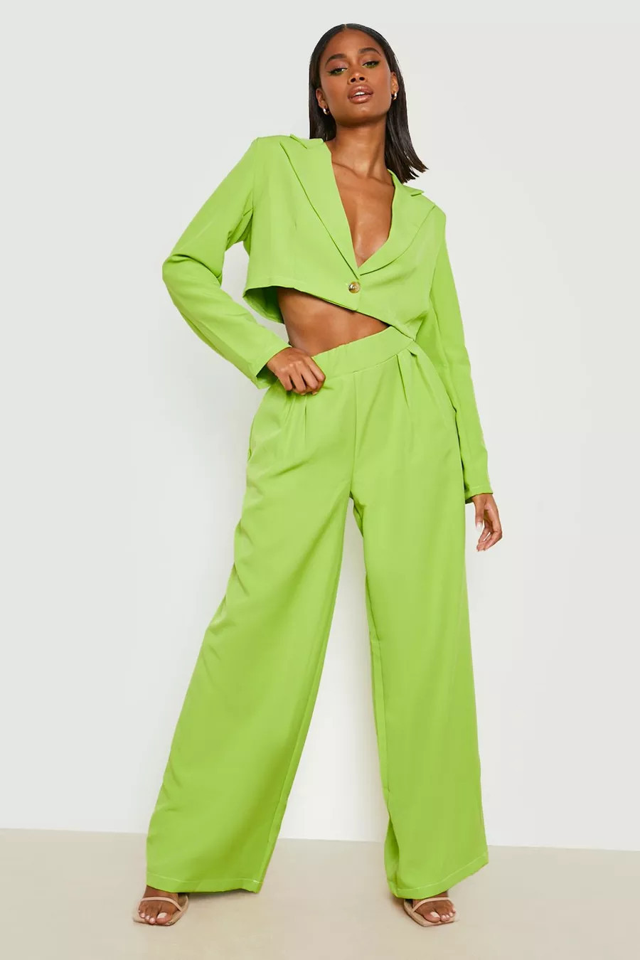 Relaxed Fit Slouchy Wide Leg Trousers | Boohoo.com (US & CA)