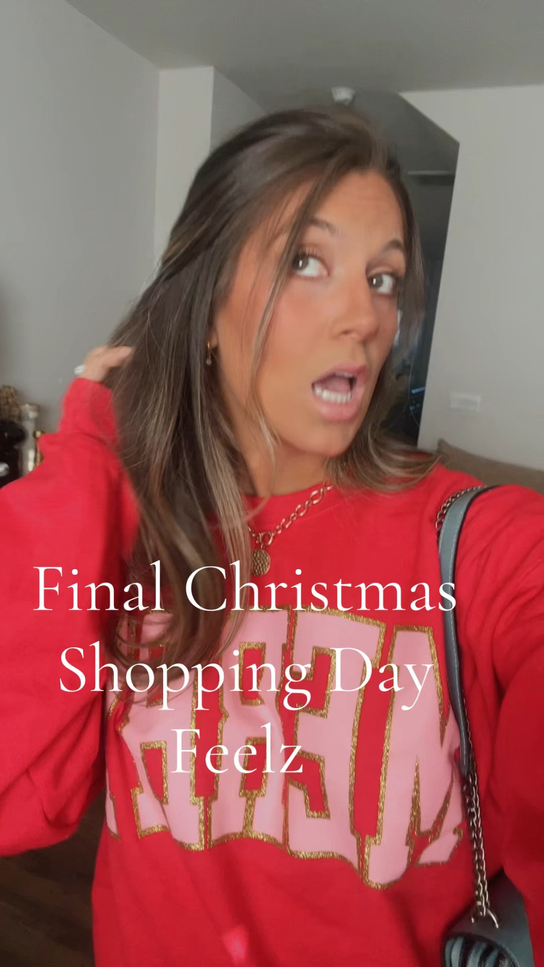 My comfy shopping fit 👏 so ready to be done shopping and enjoy these last few days of 2024 with my family 🎄

#christmasshopping #momfit #comfyoutfits 

#LTKWatchNow #LTKHoliday #LTKStyleTip