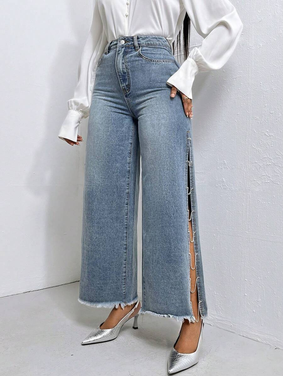 SHEIN Privé Rhinestone Split Thigh Raw Hem Wide Leg Jeans | SHEIN