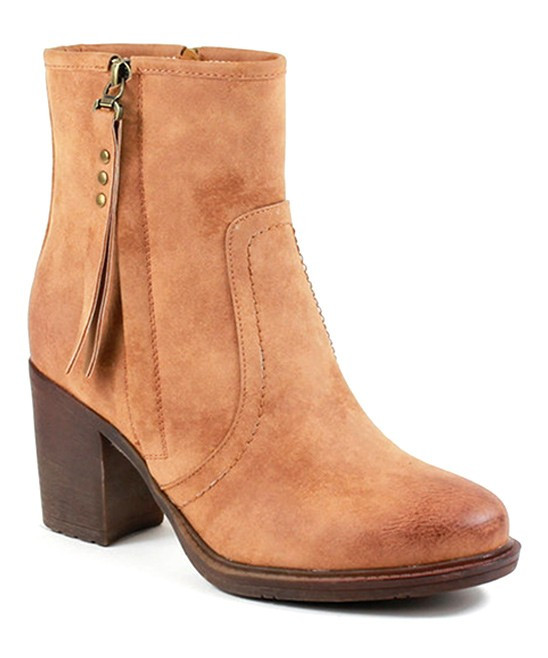 Reneeze Women's Casual boots CAMEL - Camel Riko Bootie - Women | Zulily
