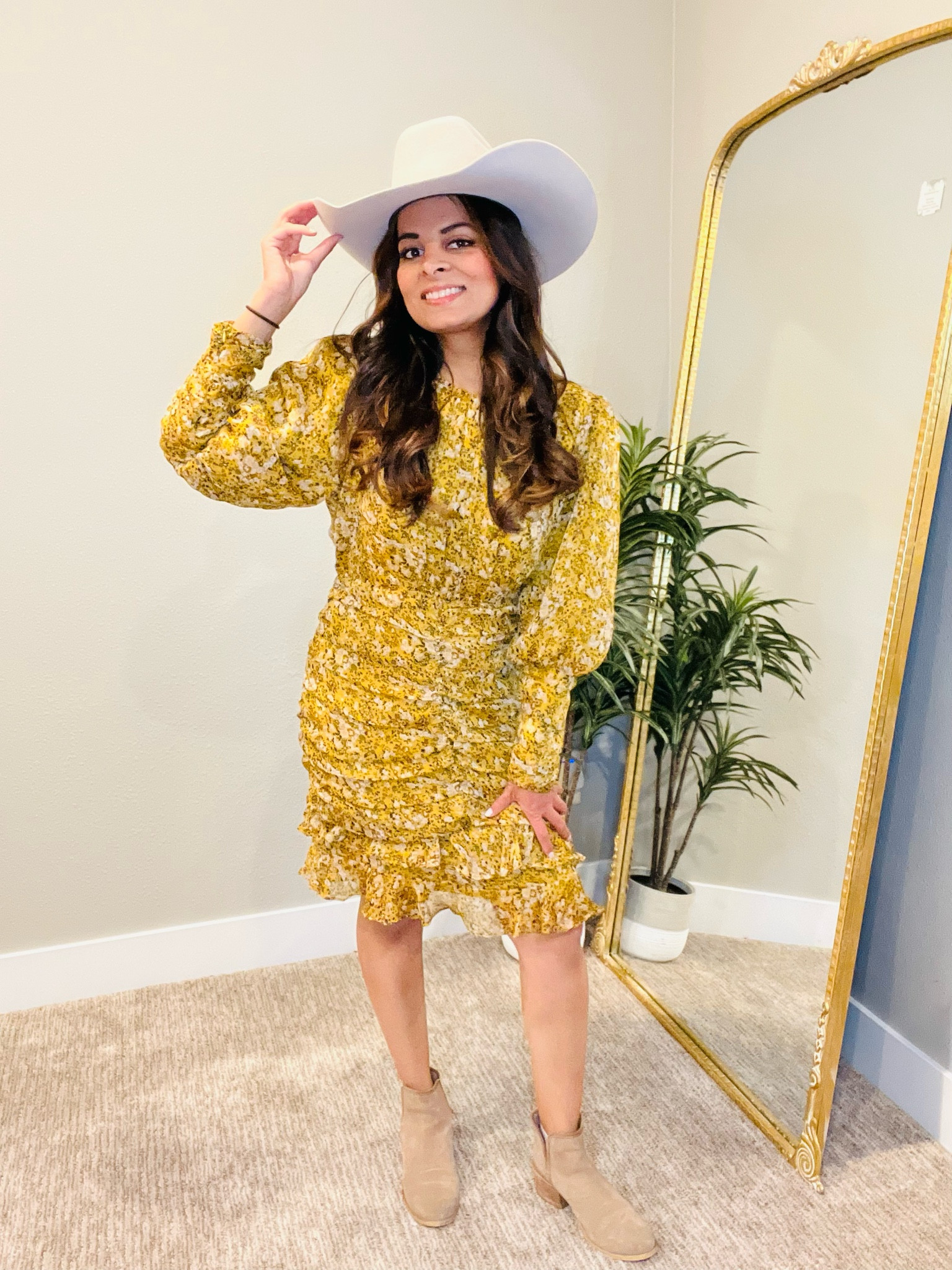 Linking some pretty floral flowy dresses for you. #country #concert #outfit 

#LTKstyletip #LTKSale #LTKsalealert