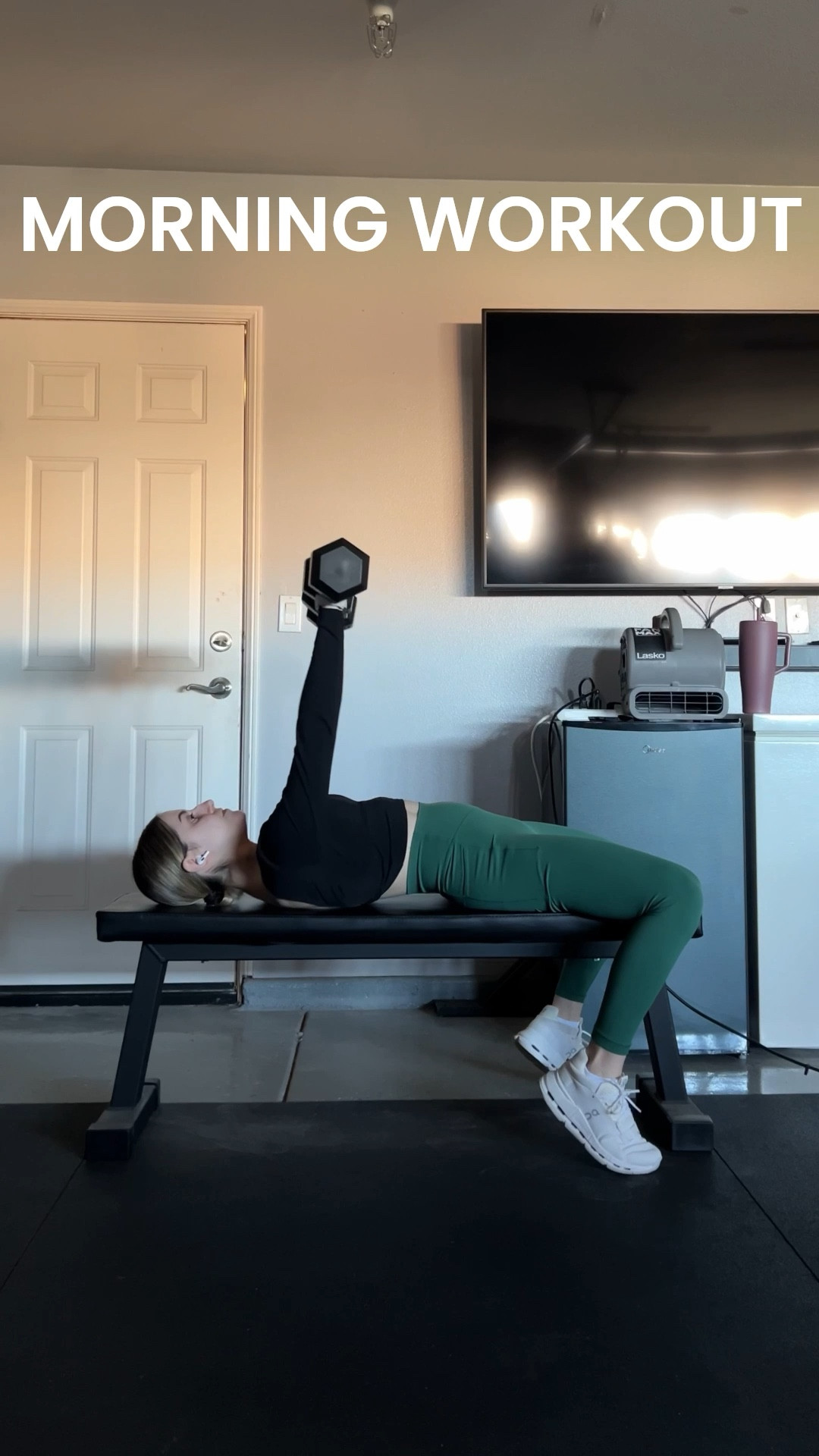today’s workout outfit! 🖤
long sleeve - size small 
leggings - size small 
shoes - size 7

#LTKootd #LTKfitnessgoals #LTKActive