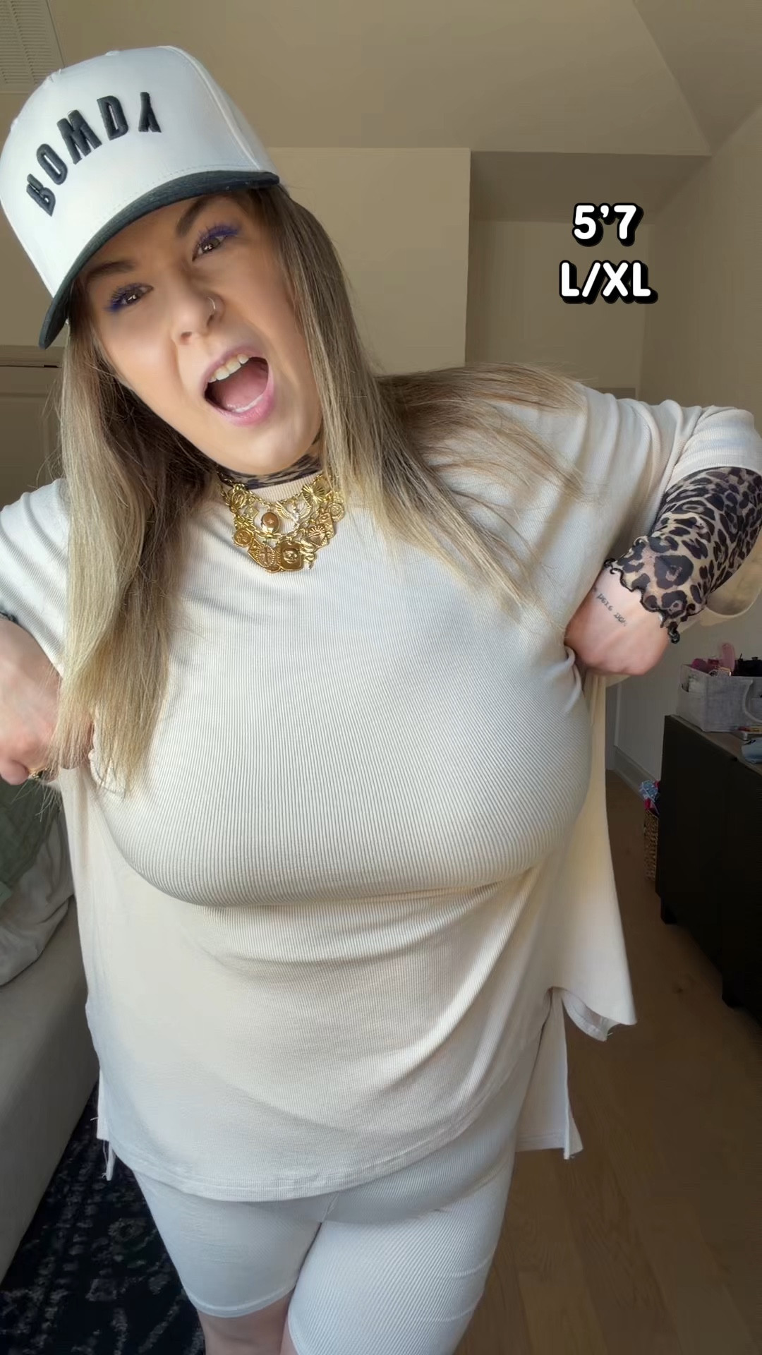 CODE: HANNAH
Where are my big titty committee girls?!


#LTKootd #LTKPlusSize #LTKMidsize