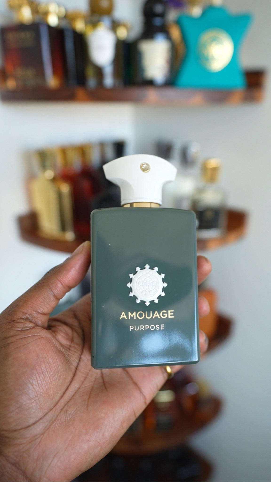 Must Have Spring Fragrance For Men ⬇️

Amouage Purpose

Main Notes:
Black and Pink Pepper
Vetiver
Saffron
Akigalawood

#LTKMens