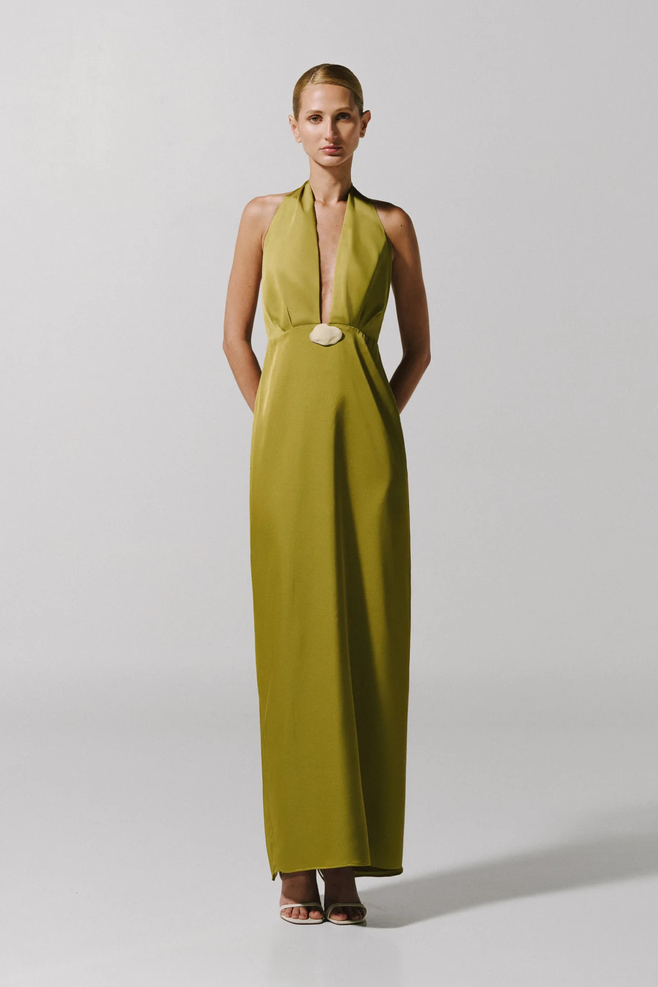 Guapi Maxi Dress in Green - Resort 26 | BAOBAB INT