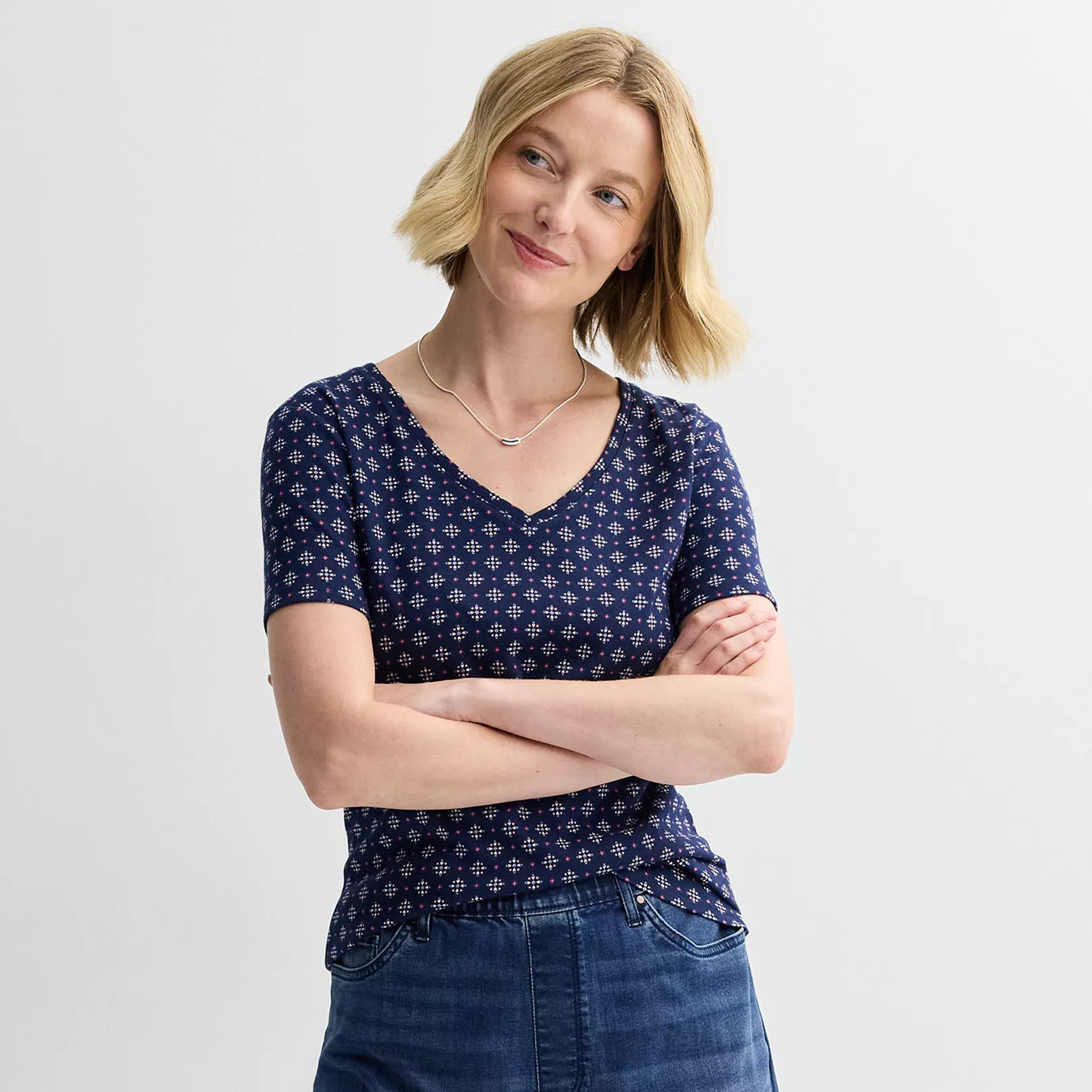 Women's Croft & Barrow® Essential V-Neck Tee | Kohl's