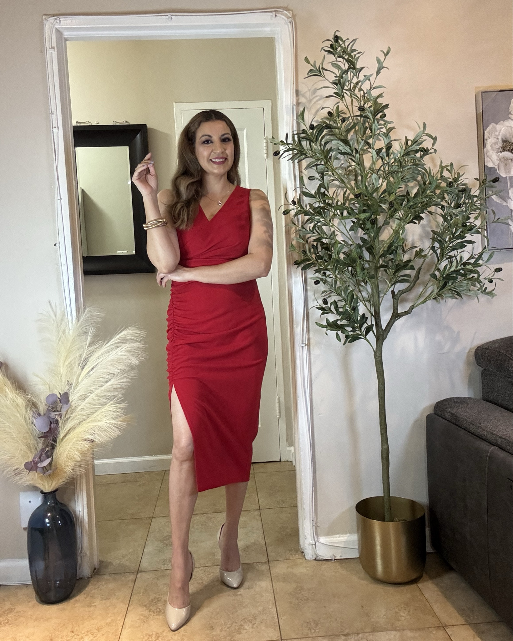 IHOT Sexy V-neck midi dress for women, sleeveless, with side opening, ruched, fitted, for party, cocktail, work, 2025.
Size:M

#LTKSeasonal #LTKStyleTip #LTKWedding