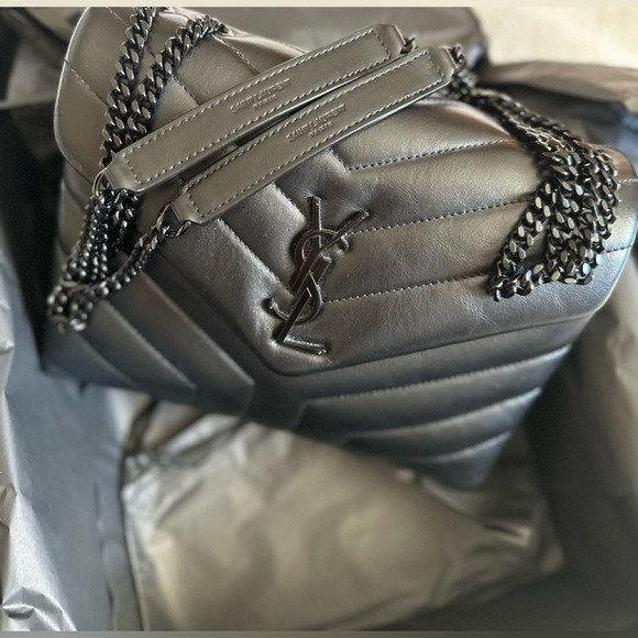 YVES Saint Laurent LOULOU SMALL CHAIN BAG Black/Black | Poshmark