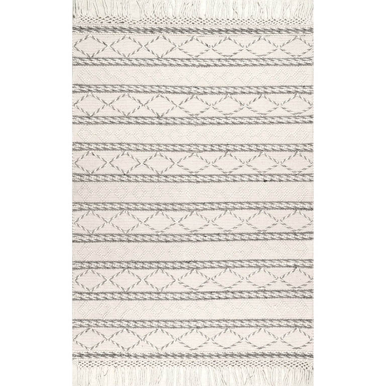 nuLOOM Delaney Tassel Wool Area Rug, 4' x 6', Ivory | Walmart (US)