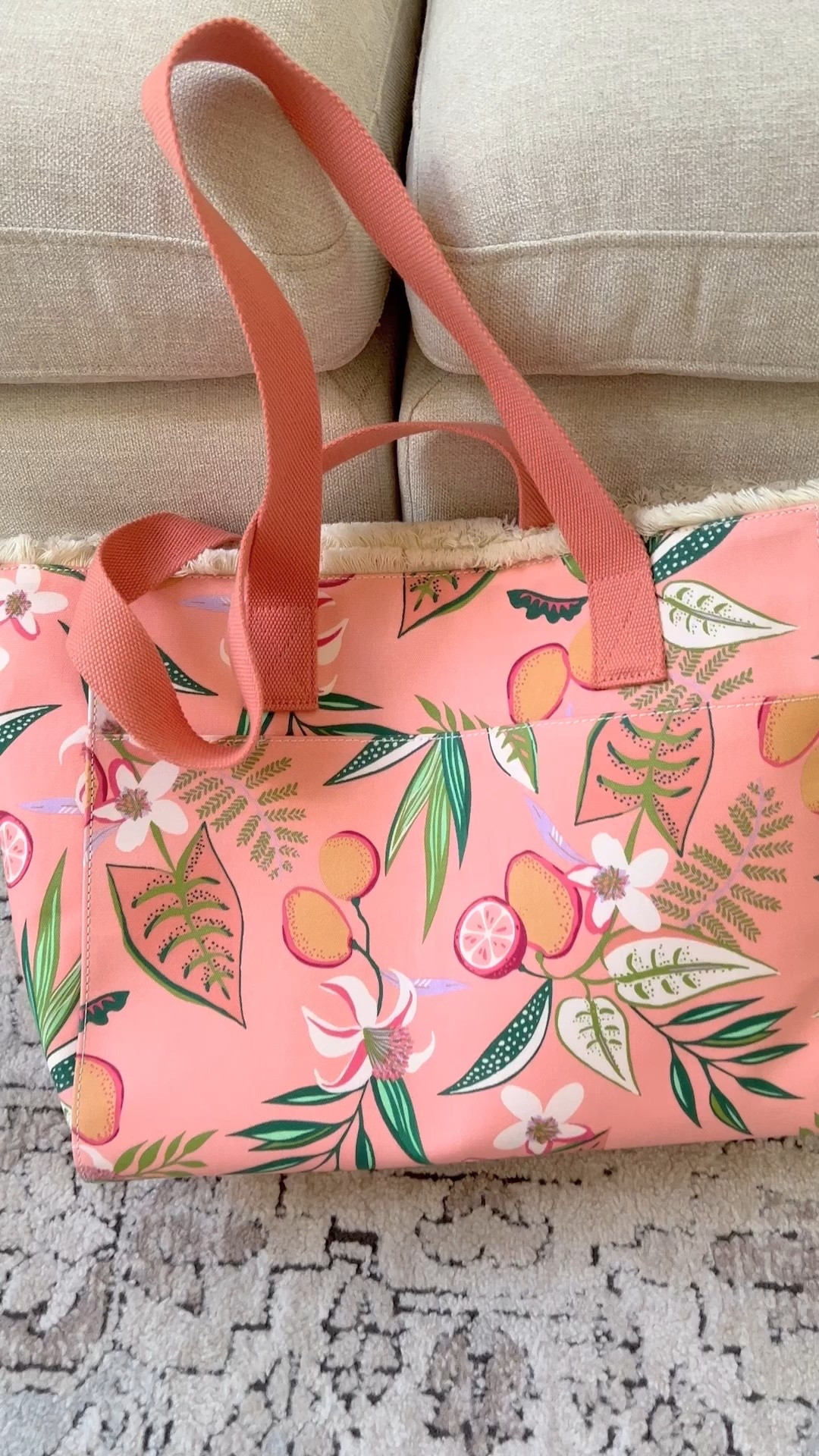 Cutest bag for vacation, the pool, or in my case, a library bag. 😁



#LTKTravel #LTKdayinmylife #LTKmomlife