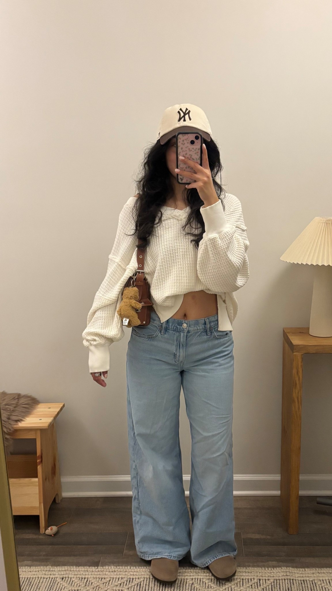 AE low rise ultra wide leg jean (0 regular)
The low rise ultra wide leg from American eagle run big! I recommend going a size down!

#LTKootd