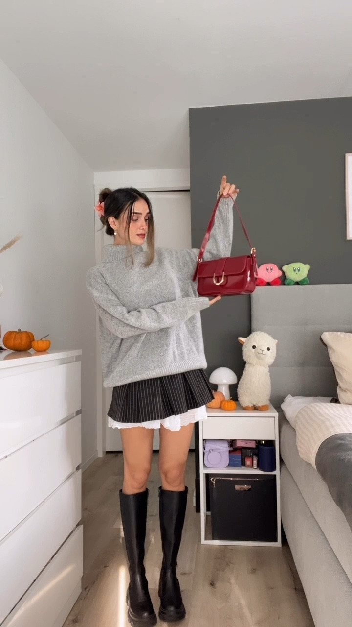 Fall outfit inspo🍁 how to style a gray oversized sweater 

Black knee high boots • gray oversized turtle neck sweater • white ruffle underskirt lace • black pleated stripe pattern skirt • red shoulder bag 

#LTKshoes #LTKstyletip #LTKautumn