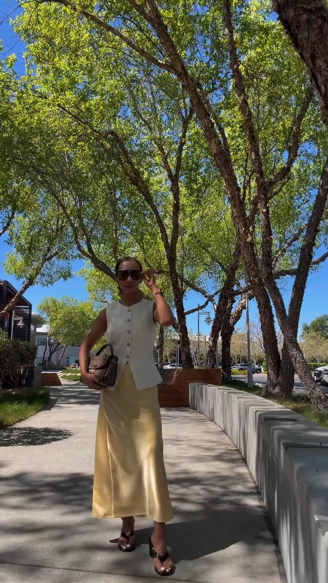 Soft tones, strong energy 💛🤍
This is how I do workwear—elevated, effortless, and getting the job done right ✨

#LTKPetite #LTKSaleAlert #LTKWorkwear