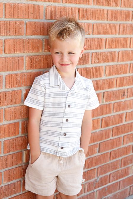 The summer options for kids at @walmart is endless! I can’t believe w all the fabulous styles and insane low prices! Here are some of my faves!

#walmartpartner #walmartfashion