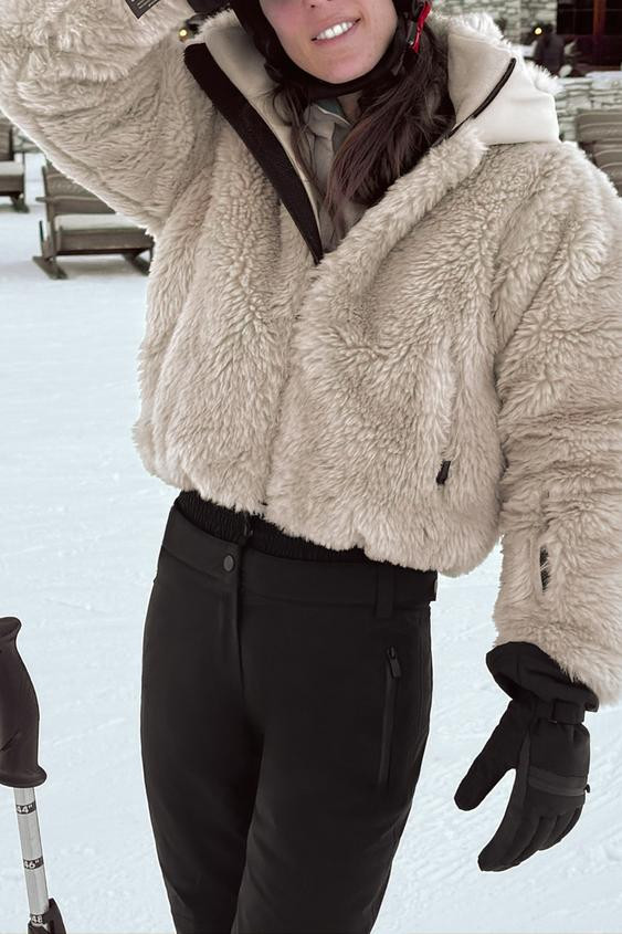 SearchLOG INHelpShopping bag [0] | Zara US