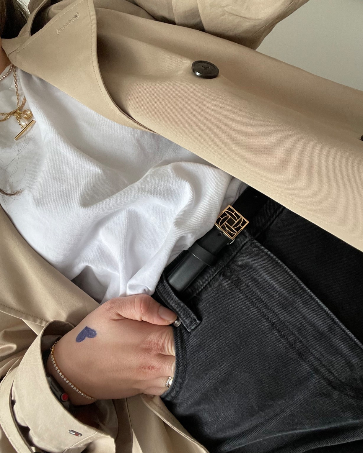 Rounded up some of our favourite statement belts under $200AUD - starting off with this gorgeous one from Elka Collective. #elka #belts #statementbelts 

#LTKjeans #LTKmidsize #LTKaustralia