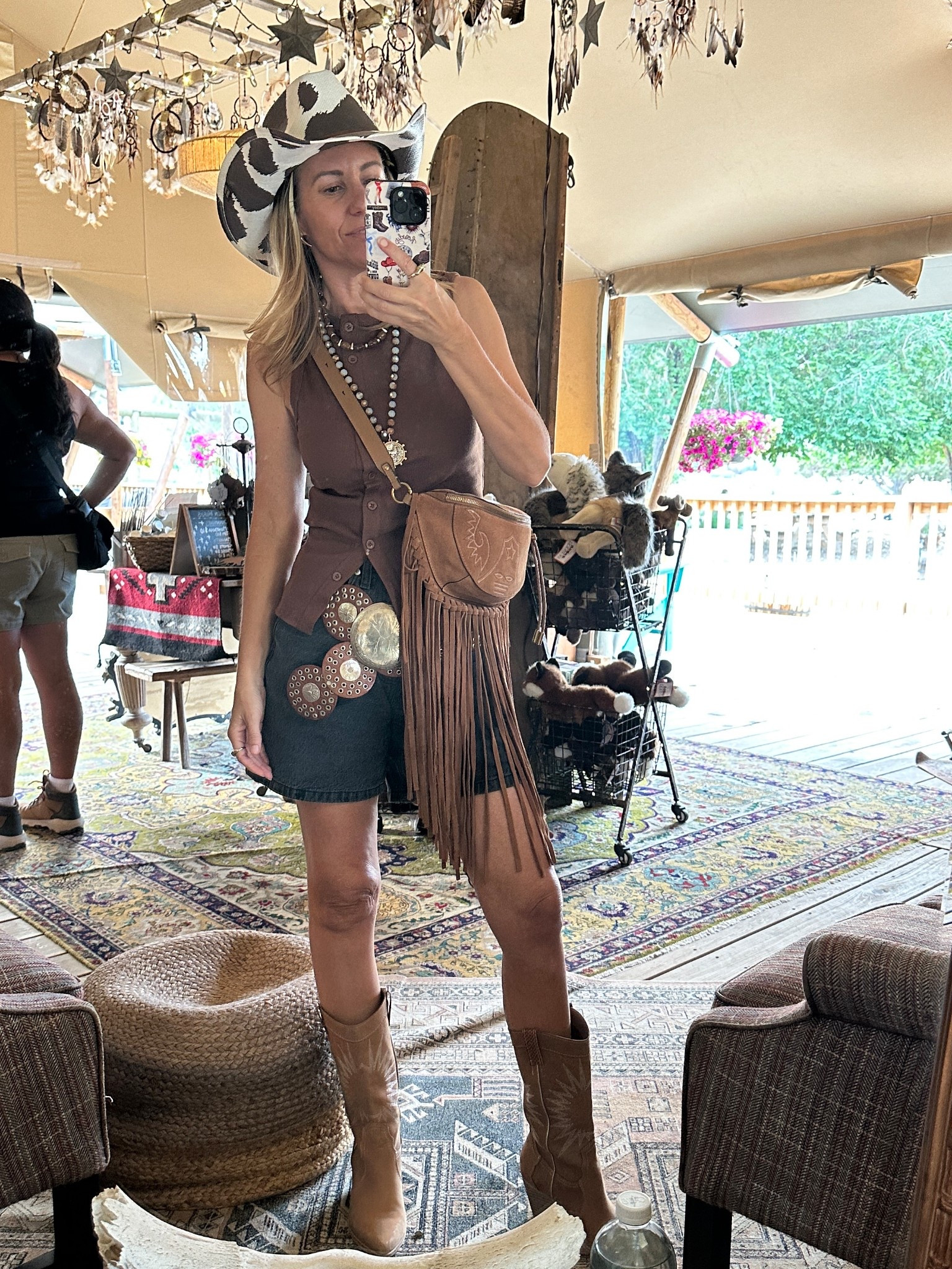 Yellowstone outfit!
Amazon tank size small


#LTKFindsUnder50 #LTKStyleTip #LTKSaleAlert