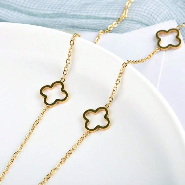 1pc Ladies' Stainless Steel Shamrock Choker, Vacuum Plating, No Fading, Perfect For Festival Gift... | SHEIN