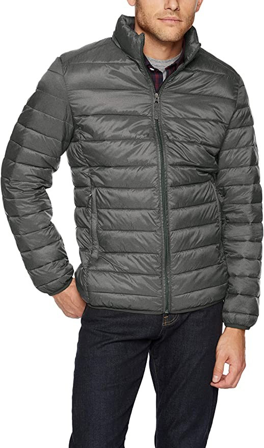Amazon Essentials Men's Lightweight Water-Resistant Packable Puffer Jacket | Amazon (US)