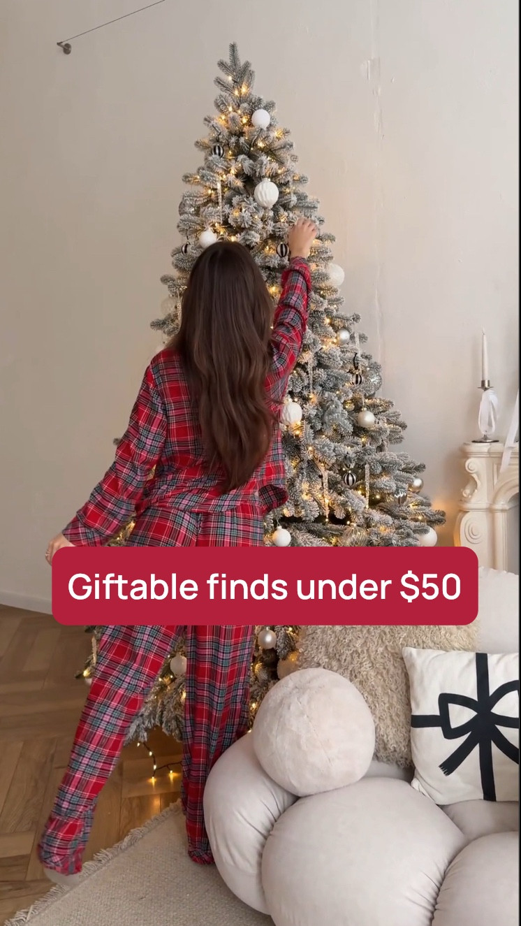 Your holiday gifting, simplified 🎁✨
Everything under $50 and linked for easy shopping 🤍

#MyFave #MyFaves #Holidayshopping

#LTKFindsUnder50 #LTKGiftGuide #LTKHoliday
