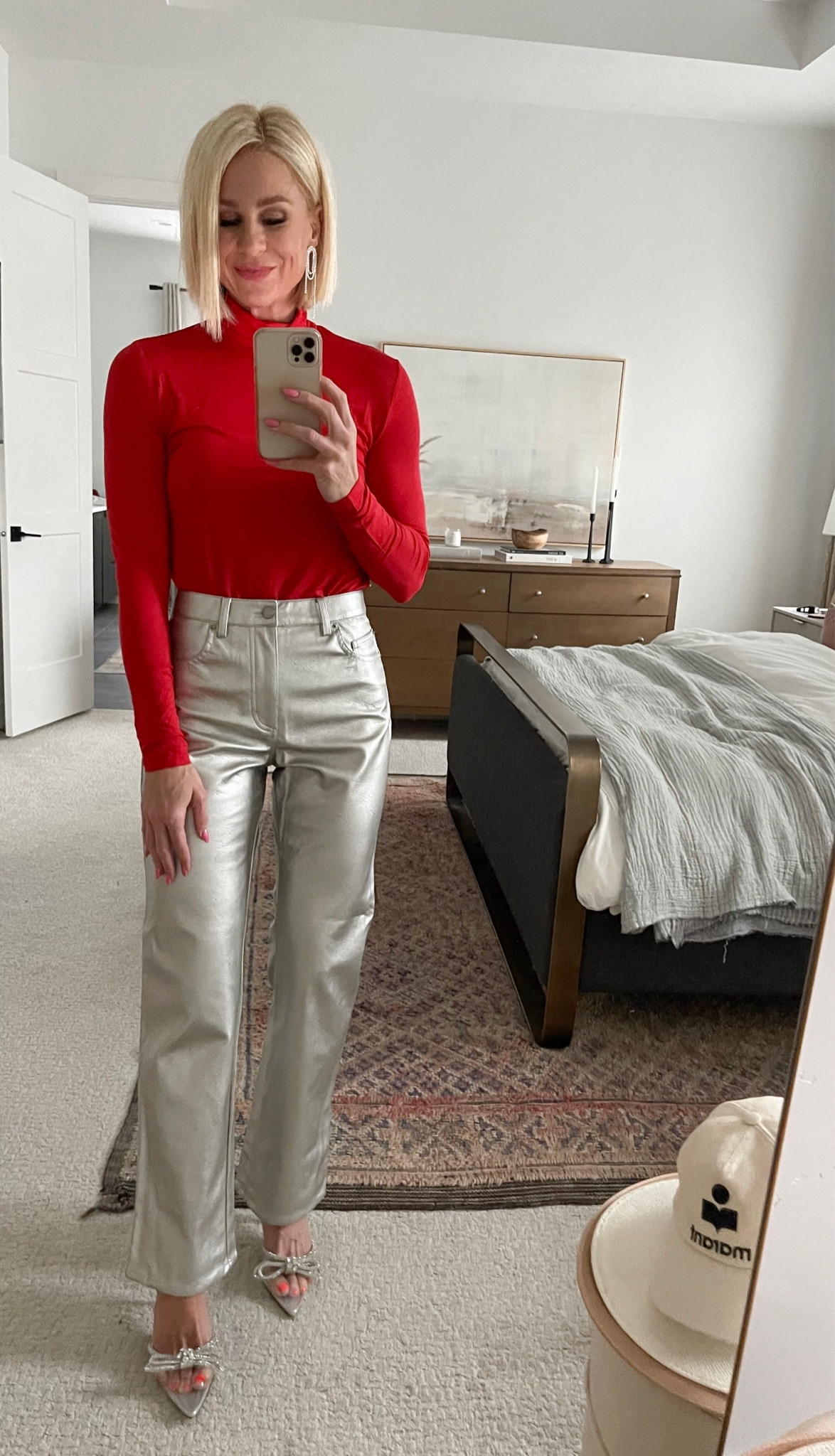 H&M holiday!
Wearing 6 in pants, medium In turtleneck.
I would suggest sizing up in pants!