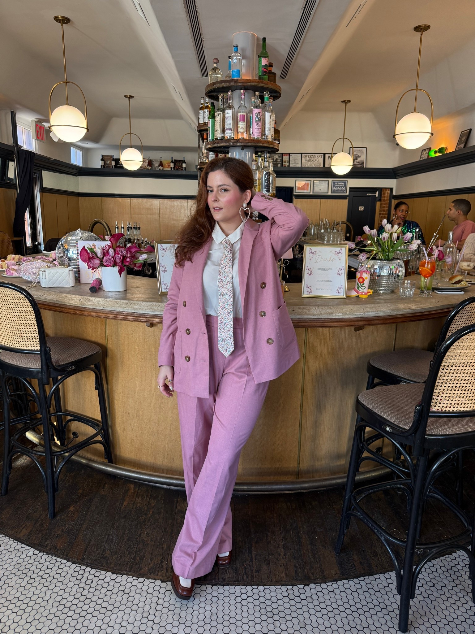 Pink matching suit Sezane 

#LTKSeasonal #LTKMidsize #LTKWorkwear