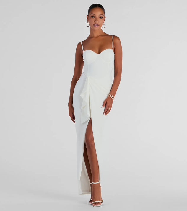 Darcie Sweetheart Ruffle Slim Crepe Formal Dress | Windsor Stores