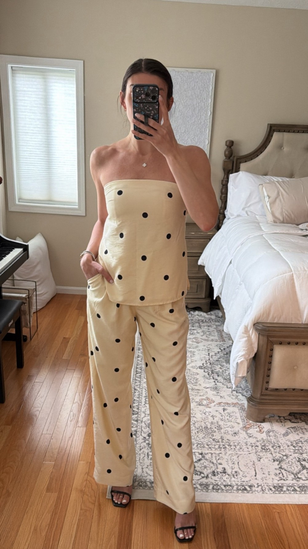 The cutest set from
Abercrombie. Size xs for top. Sized up in pants

#LTKgrwm #LTKSeasonal #LTKTall