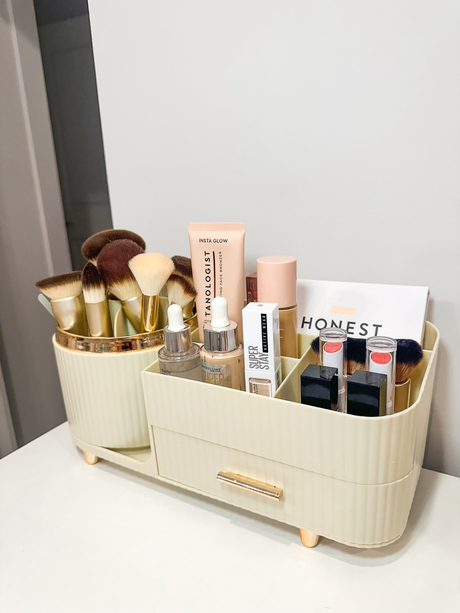 Make mornings a breeze by streamlining your makeup routine with an organizer like this that has everything you need! #homeorganization

#LTKBeauty #LTKHome #LTKFindsUnder50