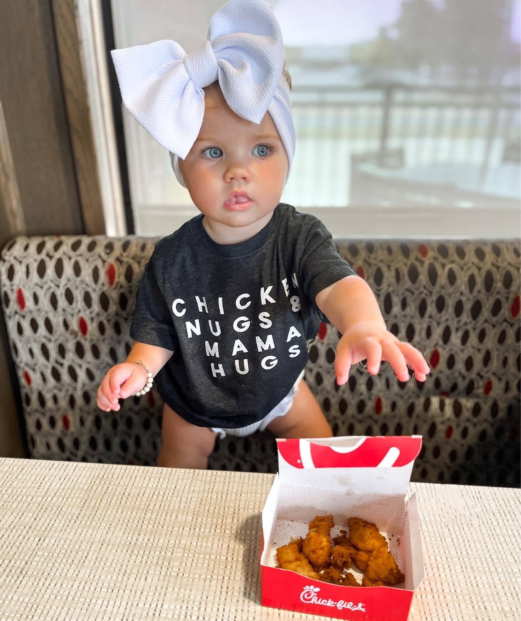 Tullabee, Altard State, toddler fashion, baby fashion, toddler style, baby ootd, graphic tee, toddler boutique, toddler outfit, toddler bow