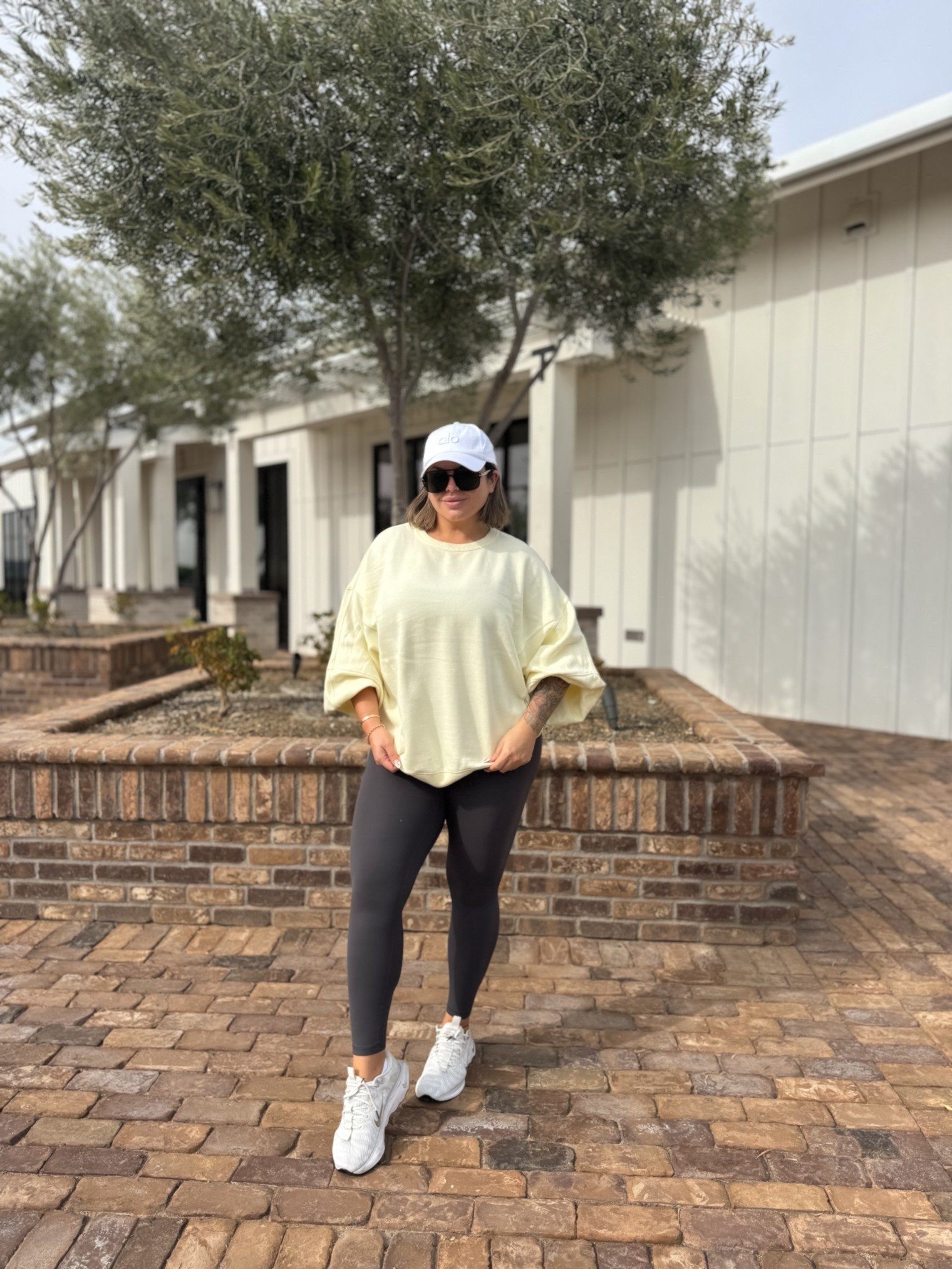 Bra top xl 
Leggings L 
Sweatshirt XL it’s very oversized could have done a L 
#amazon #aerie #alo 

#LTKSaleAlert #LTKActive #LTKMidsize