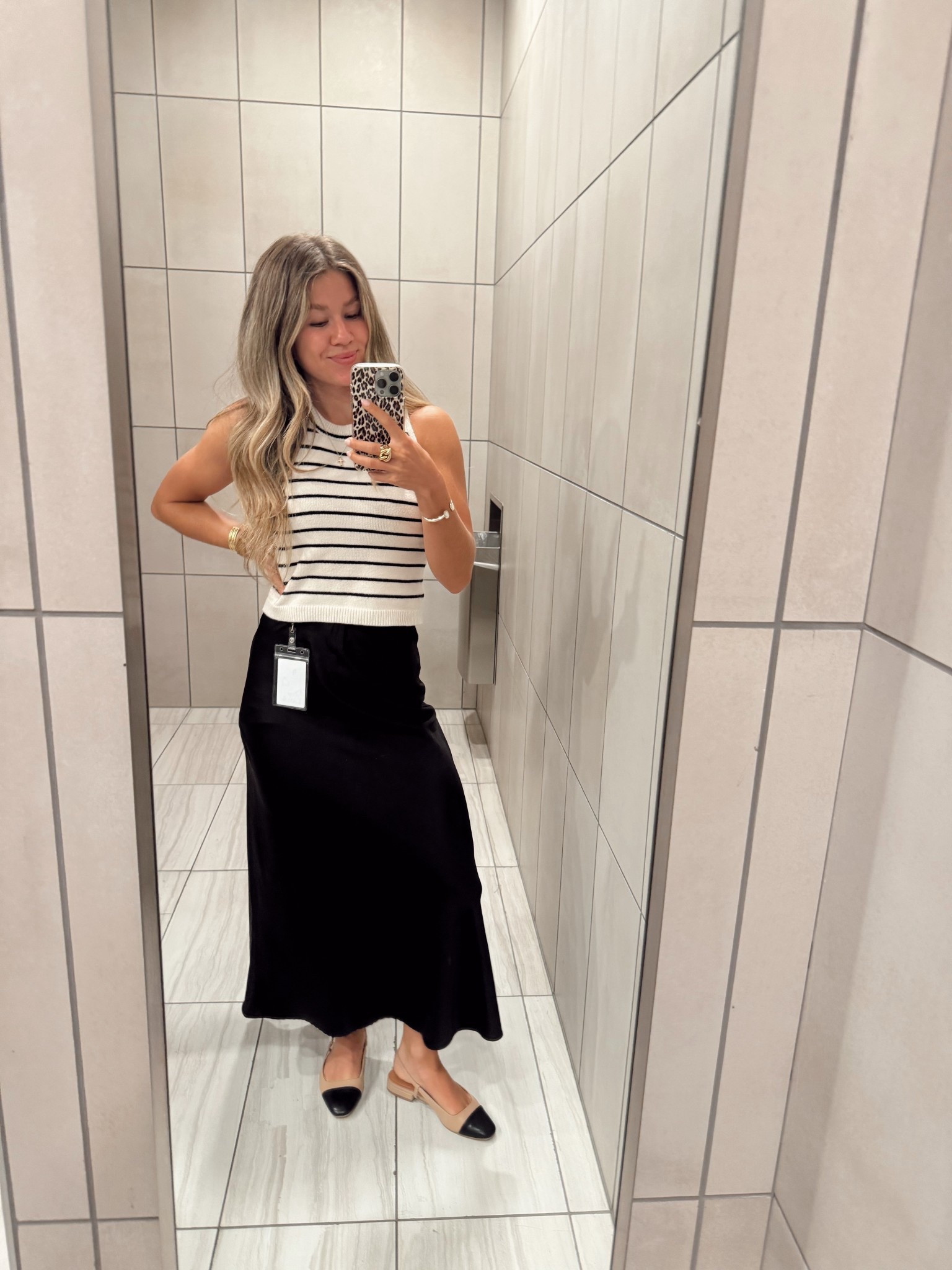 summer workwear outfit inspo | black maxi skirt outfit | simple summer work outfit | office outfit inspo