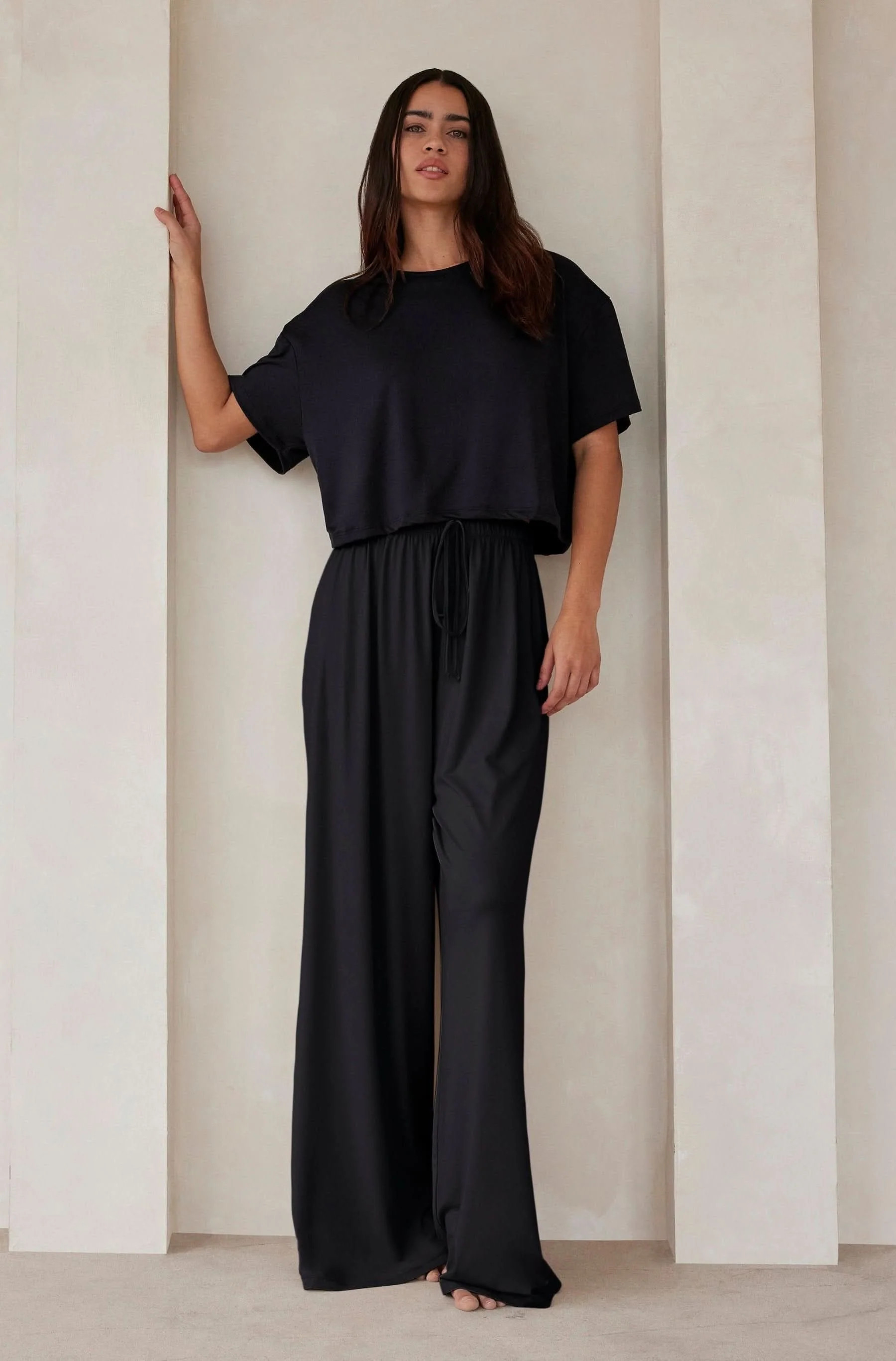 The Cloud Crop Women's Lounge Tee | Shop Maternity Lounge | BUMPSUIT | BUMPSUIT