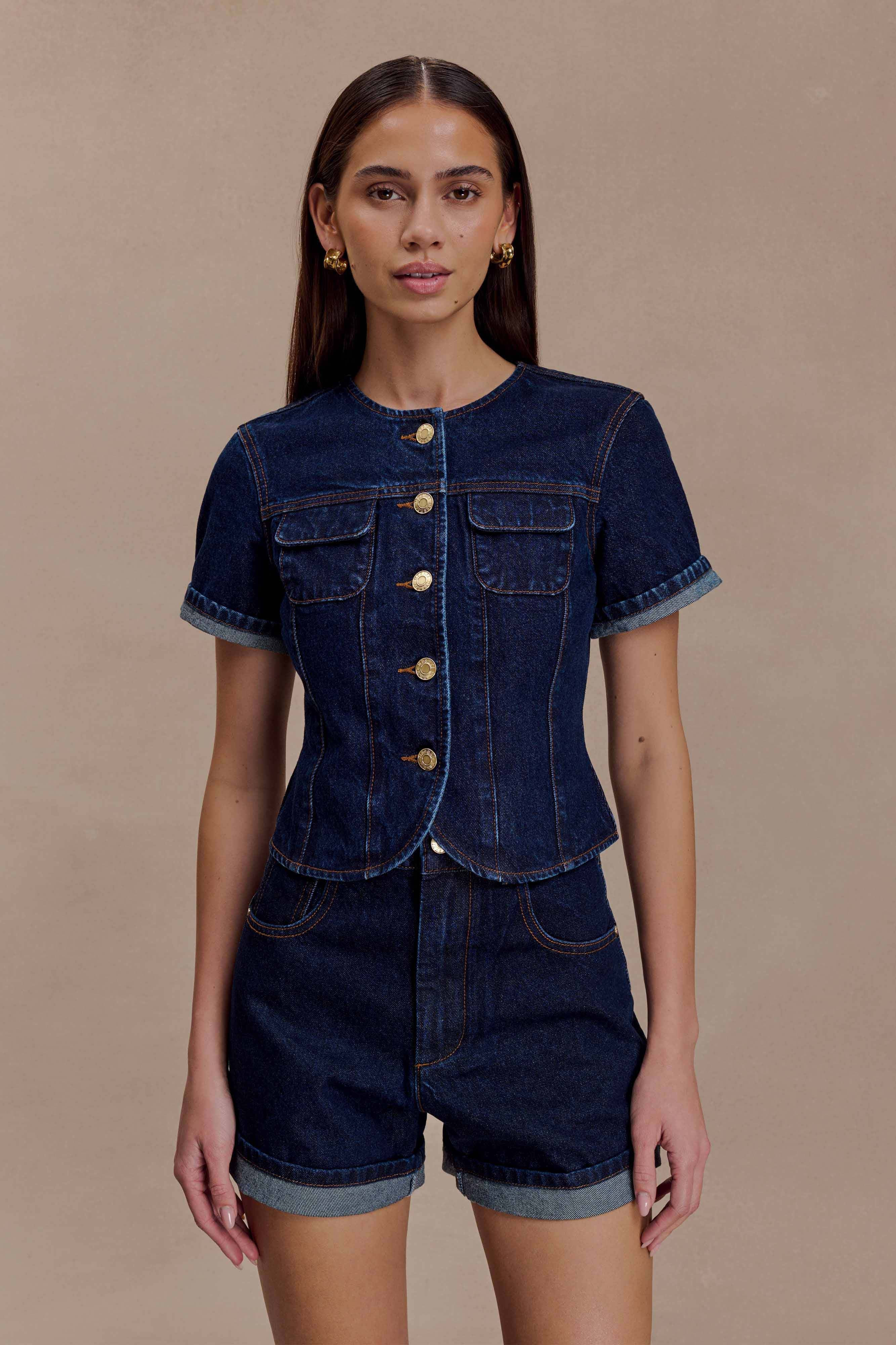 Marge Fitted Denim Short Sleeve Top - Indigo Blue | MESHKI US