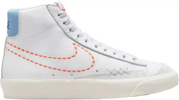 Nike Women's Blazer Mid 77 Shoes | Dick's Sporting Goods