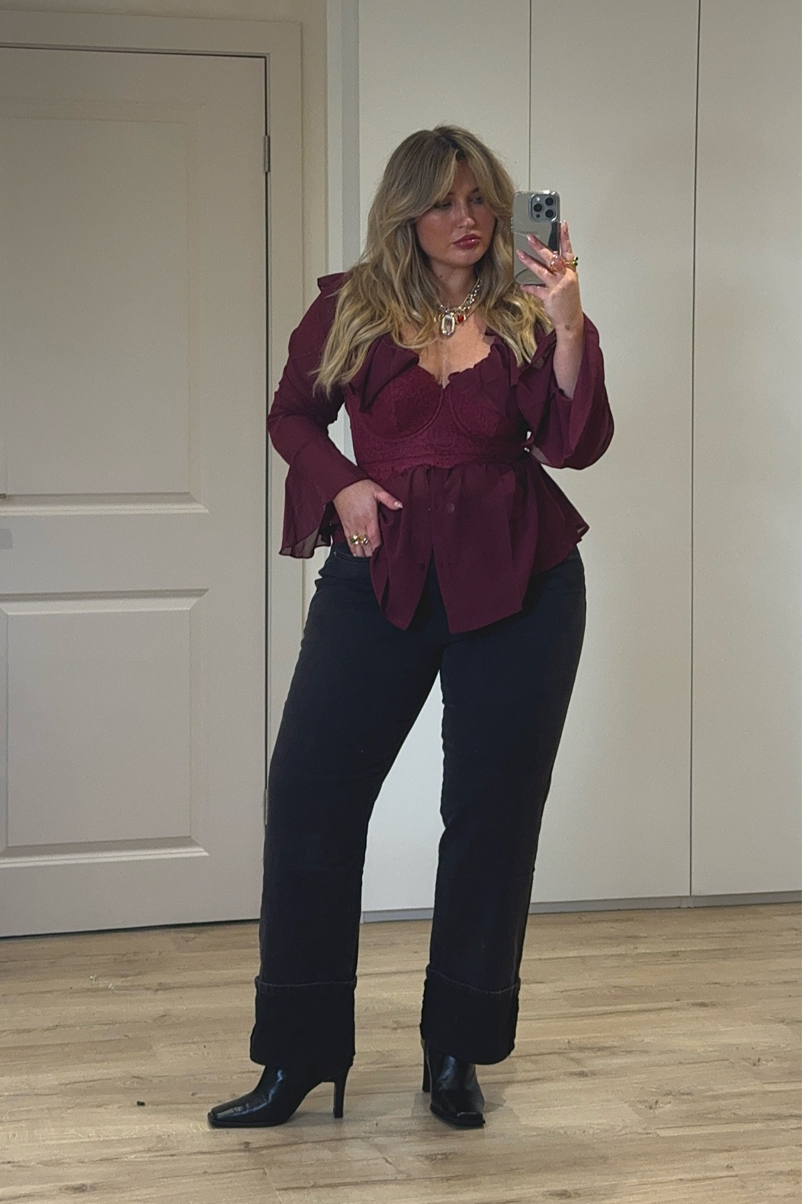 Jeans and a nice top ♥️ loving more straight leg / bootcut denim atm 😍

#LTKFashionMonth #LTKspring