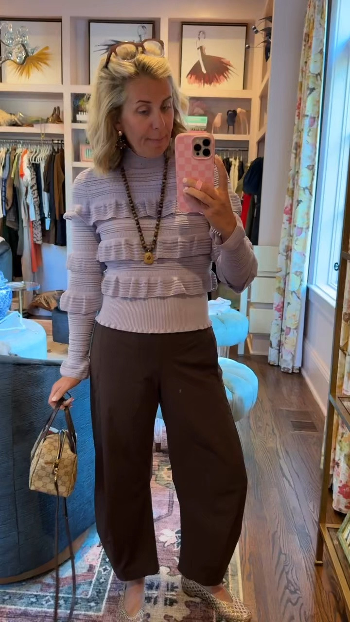 Headed to K. McCarthy in Nashville on this beautiful morning!
Top - xs 
Pants - 4P
Flats - 7.5 (1/2 size down) 
 
*code CATHERINE15 at Marie Oliver

#LTKdayinmylife #LTKootd #LTKmomlife