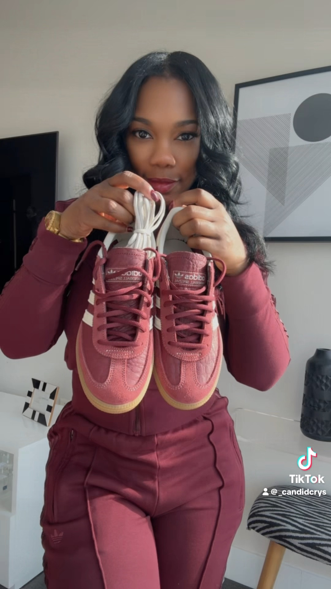 If it’s Burgundy and Adidas, count me in! 😍

I’m wearing a size XS top and a S bottom. 

#sneakerstyle #adidas #adidassneakers
#everydaystyle #outfitsinpo

#LTKValentine #LTKootd