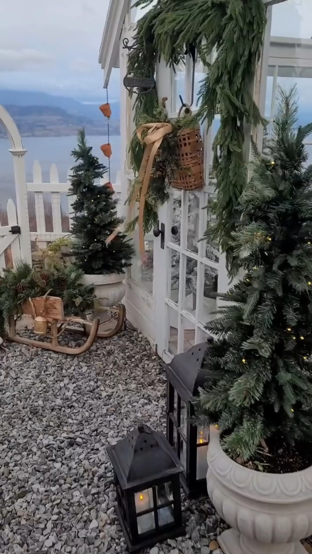 Don’t forget the outdoor spaces when decorating for the holidays. My little vintage greenhouse looks so sweet and peaceful. It’s the perfect place to relax!


Christmas decorating / Outdoor Christmas decor / Natural Christmas / Christmas greenhouse / Green and white Christmas /

#LTKCyberWeek #LTKHome #LTKHoliday