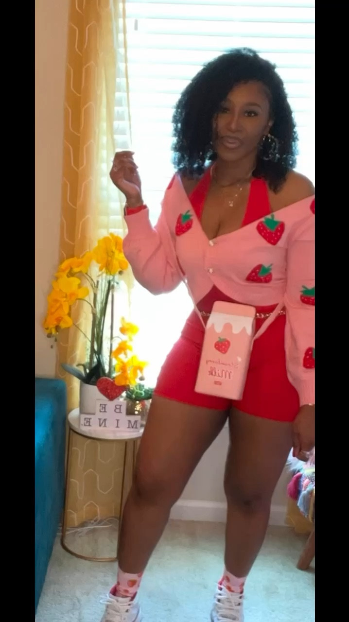 Feeling Berry Stylish🍓☺️❤️


#LTKstyletip #LTKFestival #LTKVideo